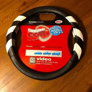 Steering Wheel Cover Black/ White